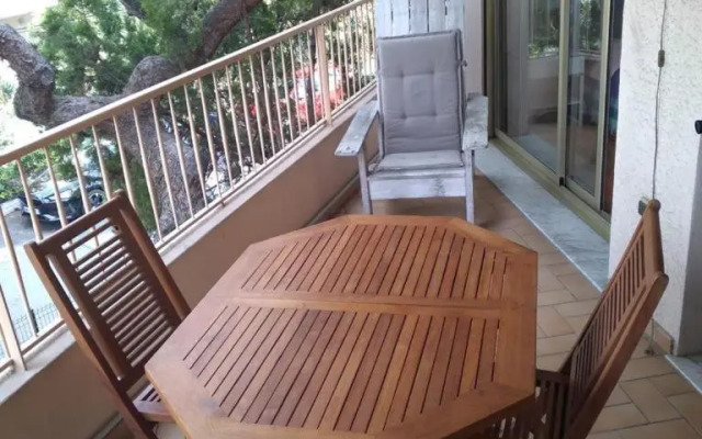 Golfe Juan 3P Mer Parking