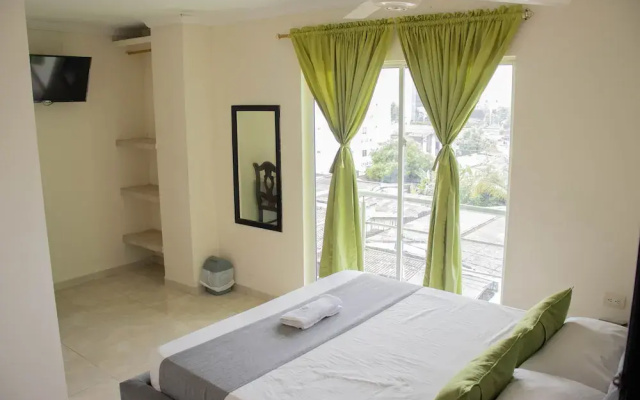 Hotel Calarca N1