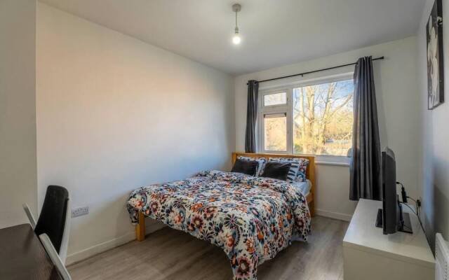 Stylish 2 Bedroom Apartment in Birmingham