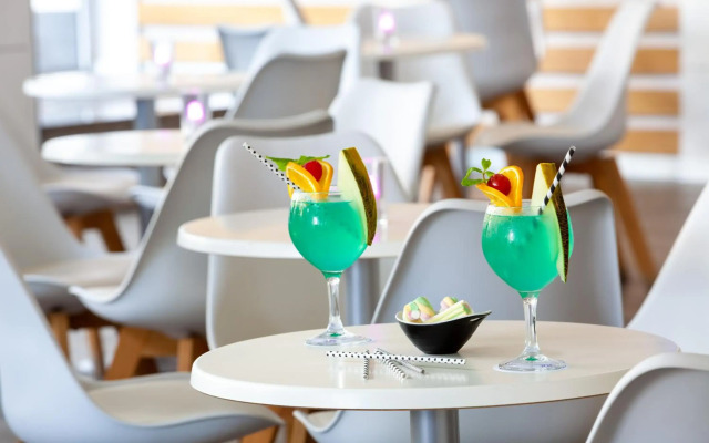 Playaolid Suites & Apartments