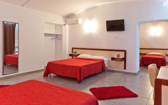 Riviera Hotel