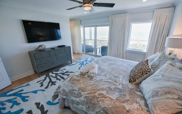 Gulf Front Paradise