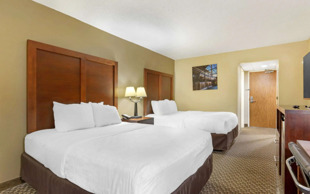 Clarion Pointe Research Triangle Park Durham