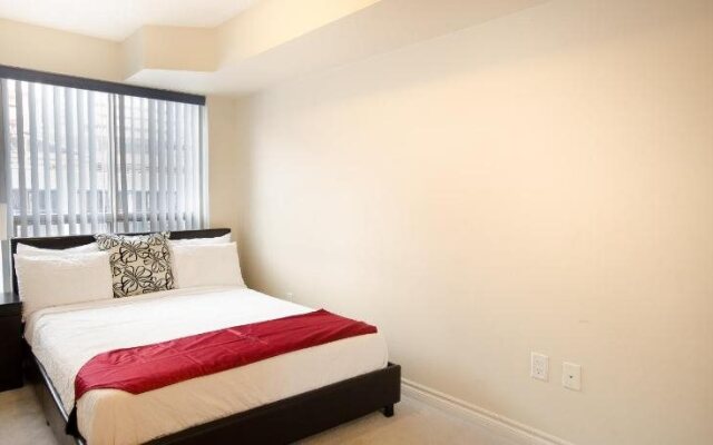 Royal Stays Suites - Blue Jays Way