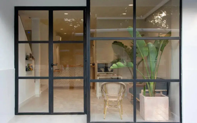 You & Co. Saler Beach Boutique Hotel