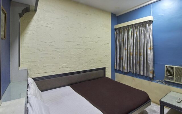Hotel Everest