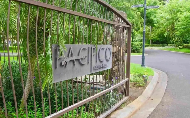 Pacifico L103