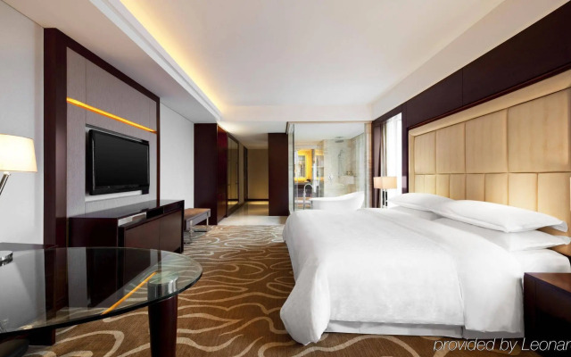 Sheraton Shanghai Hongkou Hotel