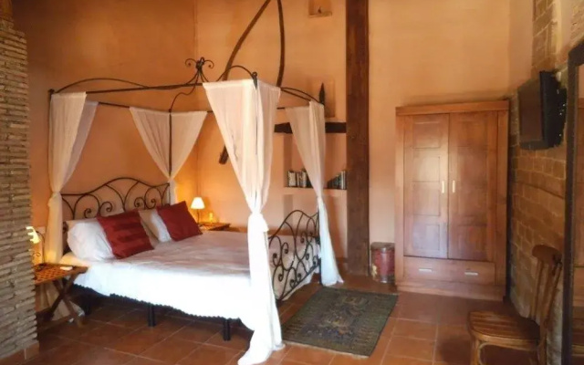 La Casa Mora