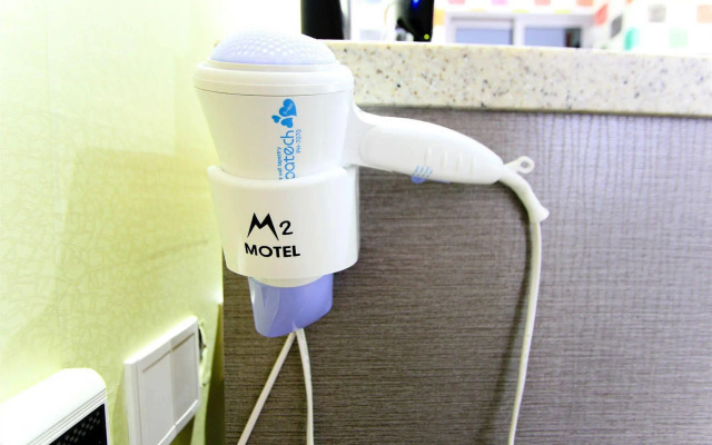 M2 motel