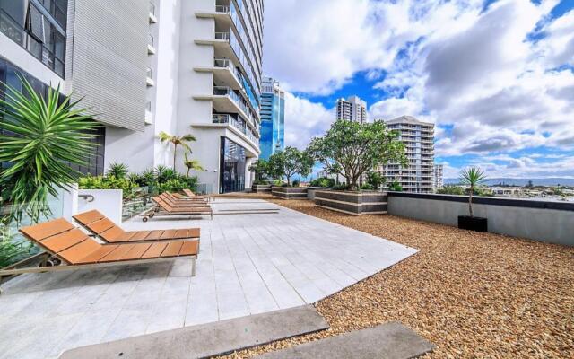 Circle On Cavill Surfers Paradise Apartments-Holiday Paradise