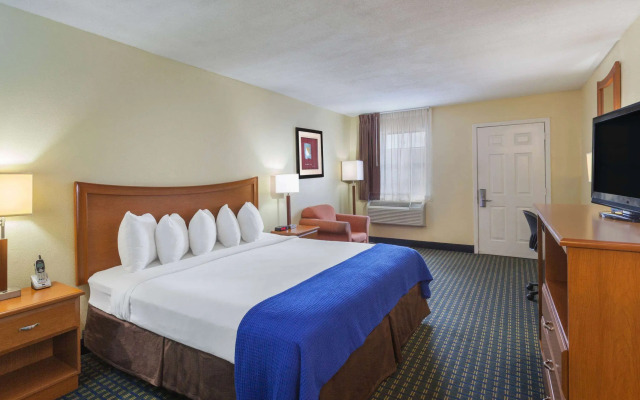Travelodge by Wyndham Natchitoches