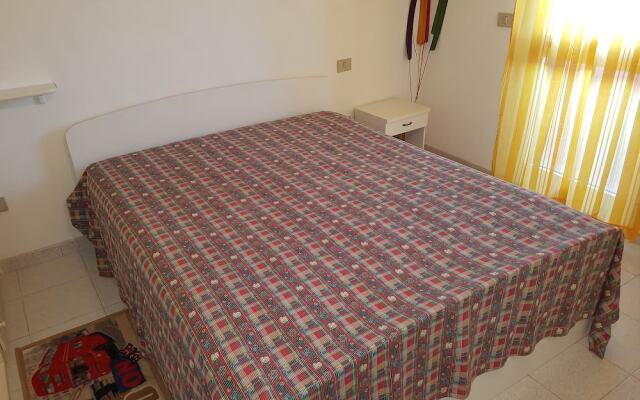 San Teodoro Suaredda Apartments