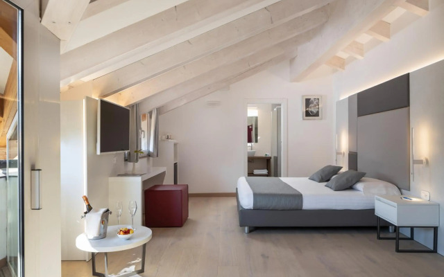 Hotel Continental - Tonelli Hotels