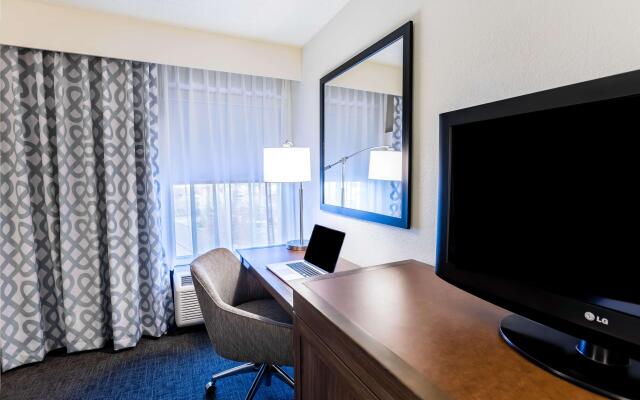 Hampton Inn St. Charles St. Peters