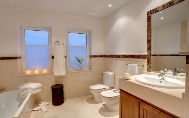 Arcos Gardens Sol Rent Golf