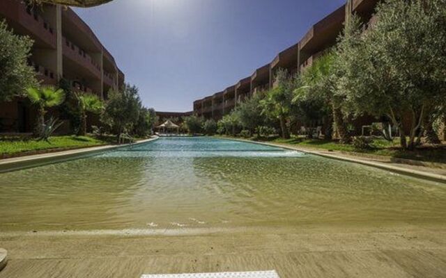 Condominium Hotel Resorts Oliva