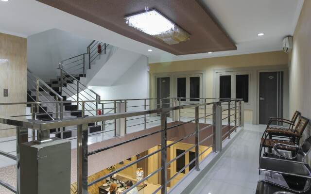 RedDoorz Plus Syariah @ Jalan Sriwijaya Medan