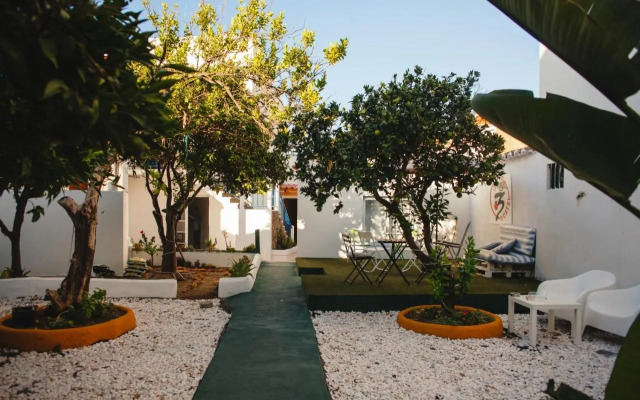 Orange 3 Hostel