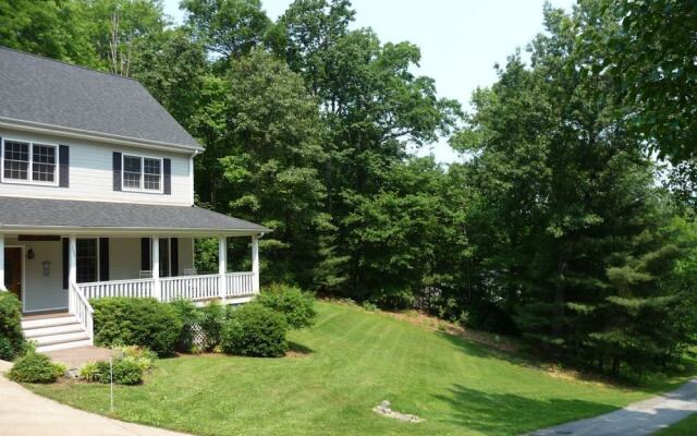 Forest Hill - 3 Br Home