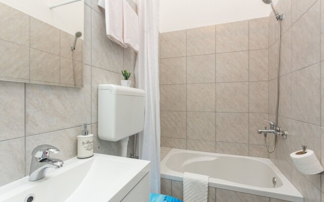 Apartment Ria
