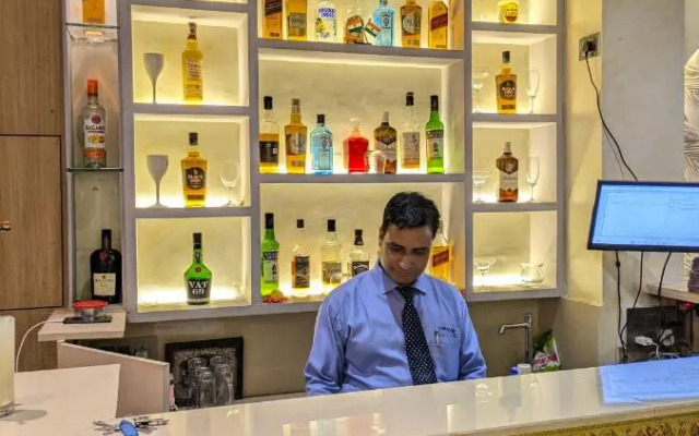 Hotel Varishtta Executive Inn