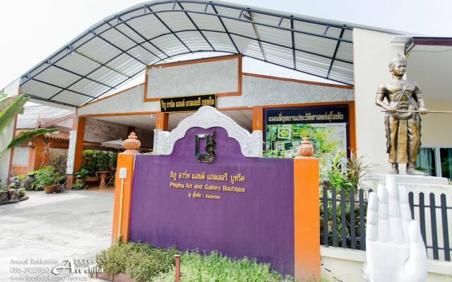 Phiphu Art and Gallery Boutique