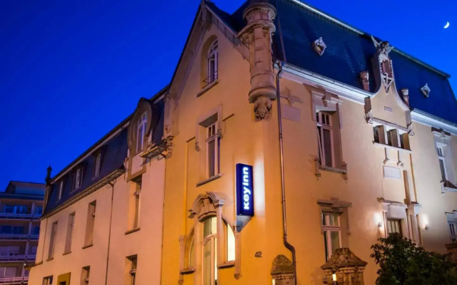 hotelImage