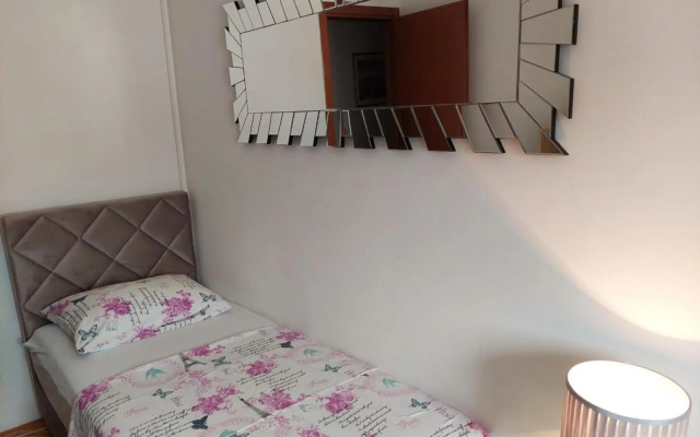 Luxurious Apartment Majda, 2 bathrooms and free parking