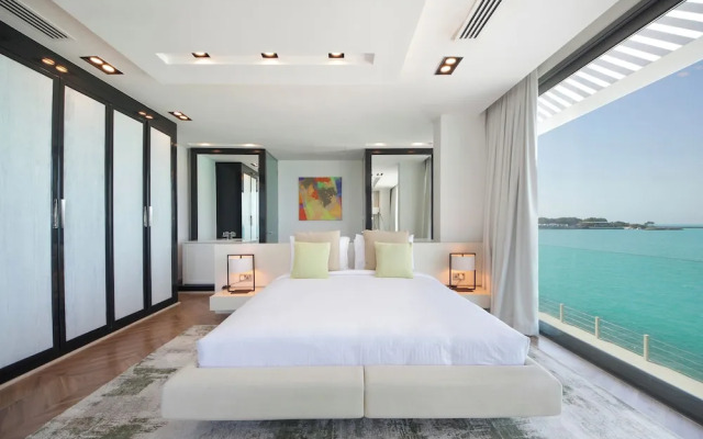 Overwater Luxury Retreat - Nurai Island