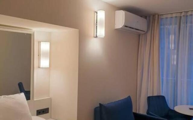 Su's Batumi Cozy 1 BR with Pool