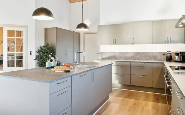 Luxury Pool Retreat by Sea - By Traum Ferienwohnungen