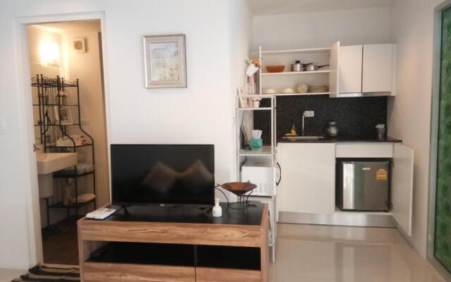 Mosaic Condominium by Malai