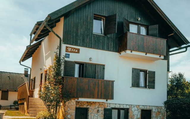 Apartments Etno Garden