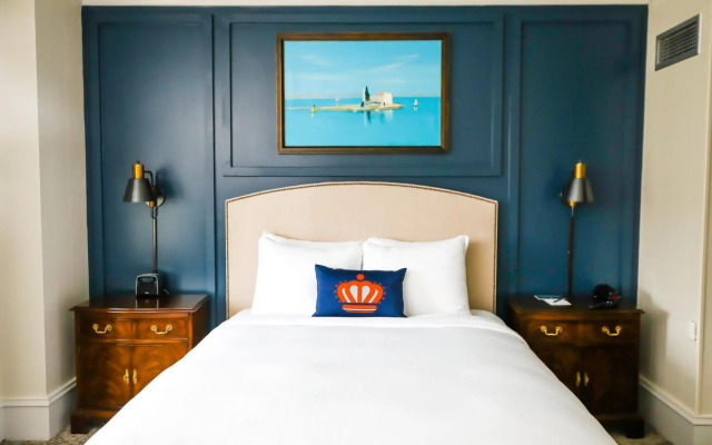 The Dunhill Hotel