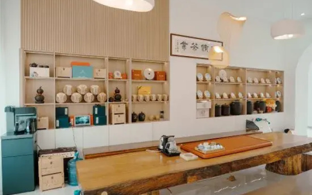 Dali Yixinyuan Hot Spring Homestay (Xiashankou Branch)
