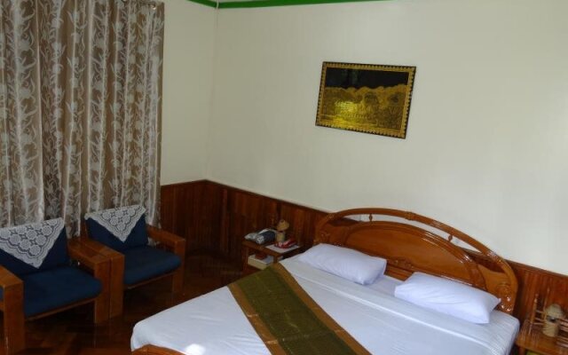 Mrauk Oo Nawarat Hotel