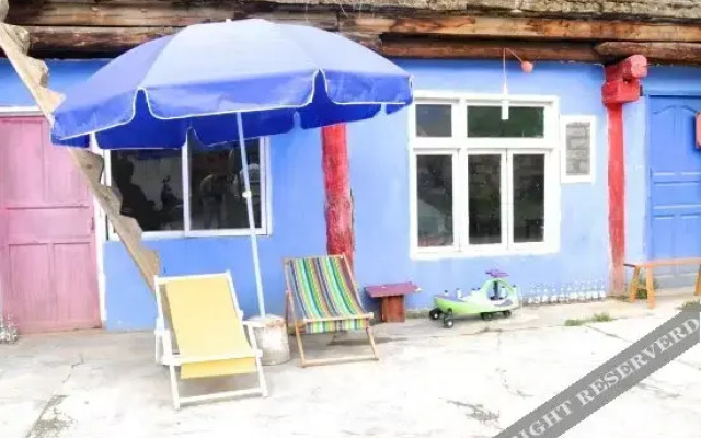 Zhuoma Renjia Youth Hostel