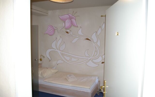 Hotel Zum Studio