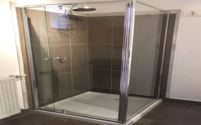 Cloverhill Hepburn Springs