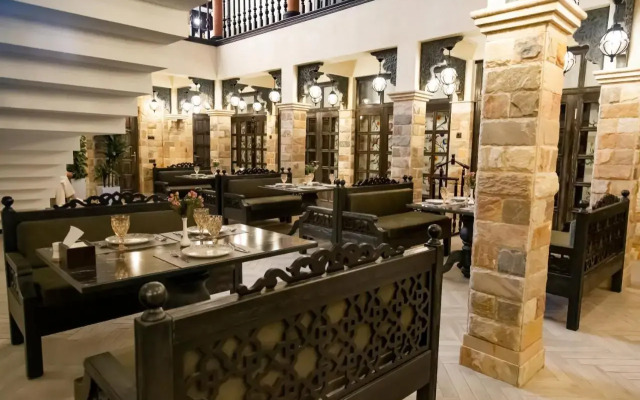 Rasoda Hotel&Restaurant