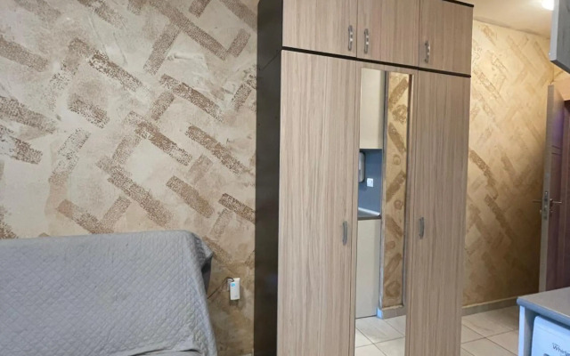 Colonel apartment 846