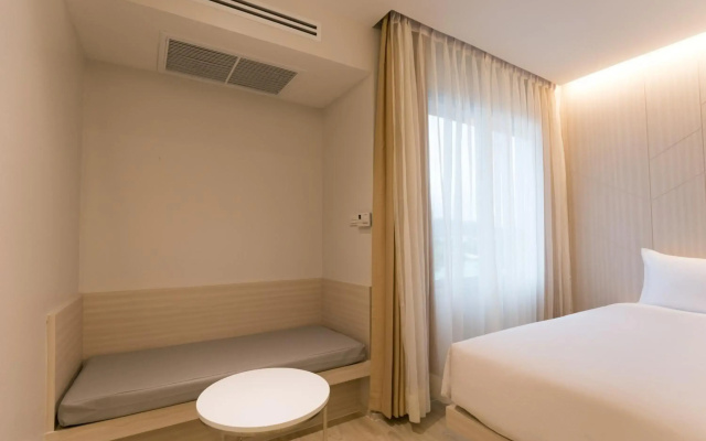 Crystal Hotel Hat Yai