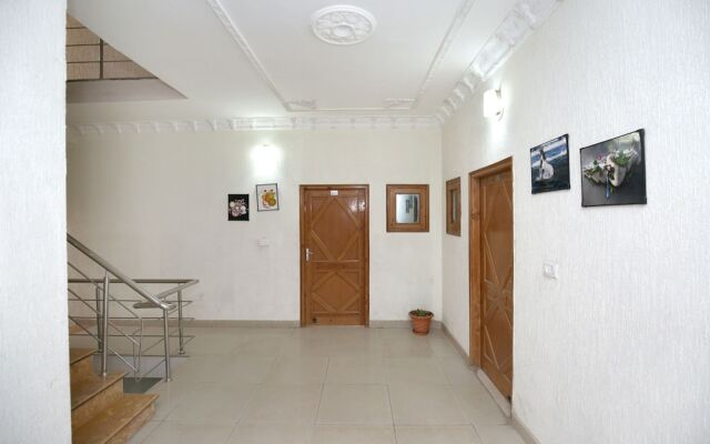 OYO 10208 Home Valley View 2BHK Kasauli