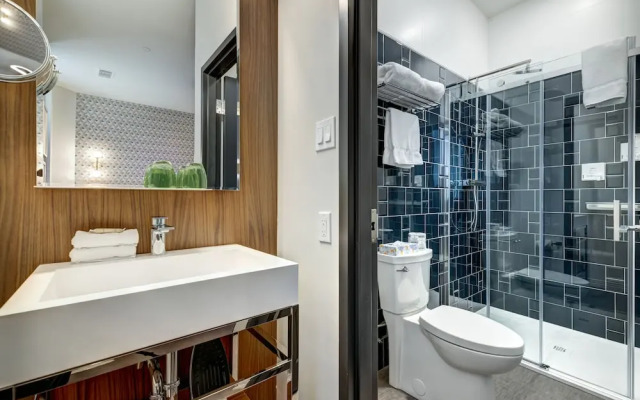Hotel Uville Montreal