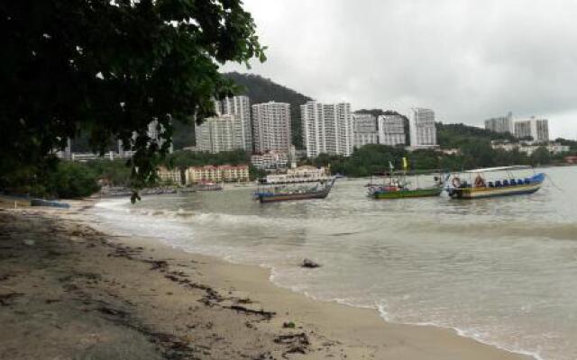 Tanjung Bungah Apartment Stay