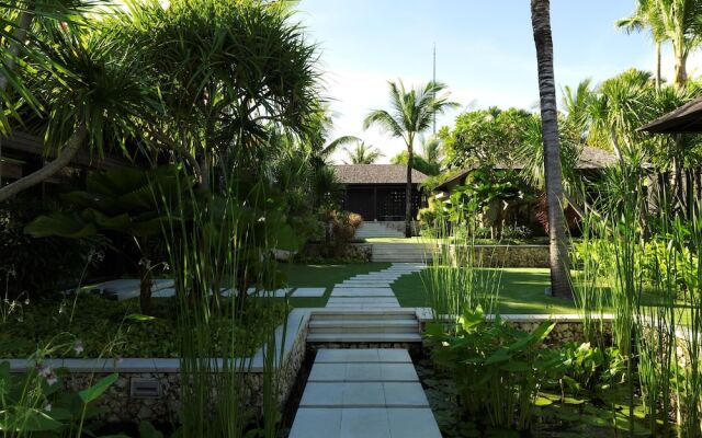The Ungasan Clifftop Resort