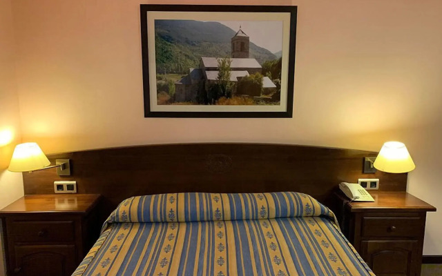 Hotel Romànic