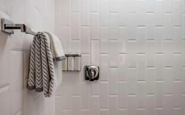 Cambria Hotel Minneapolis Downtown