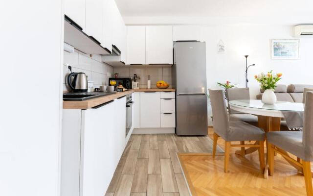Apartments Plokite